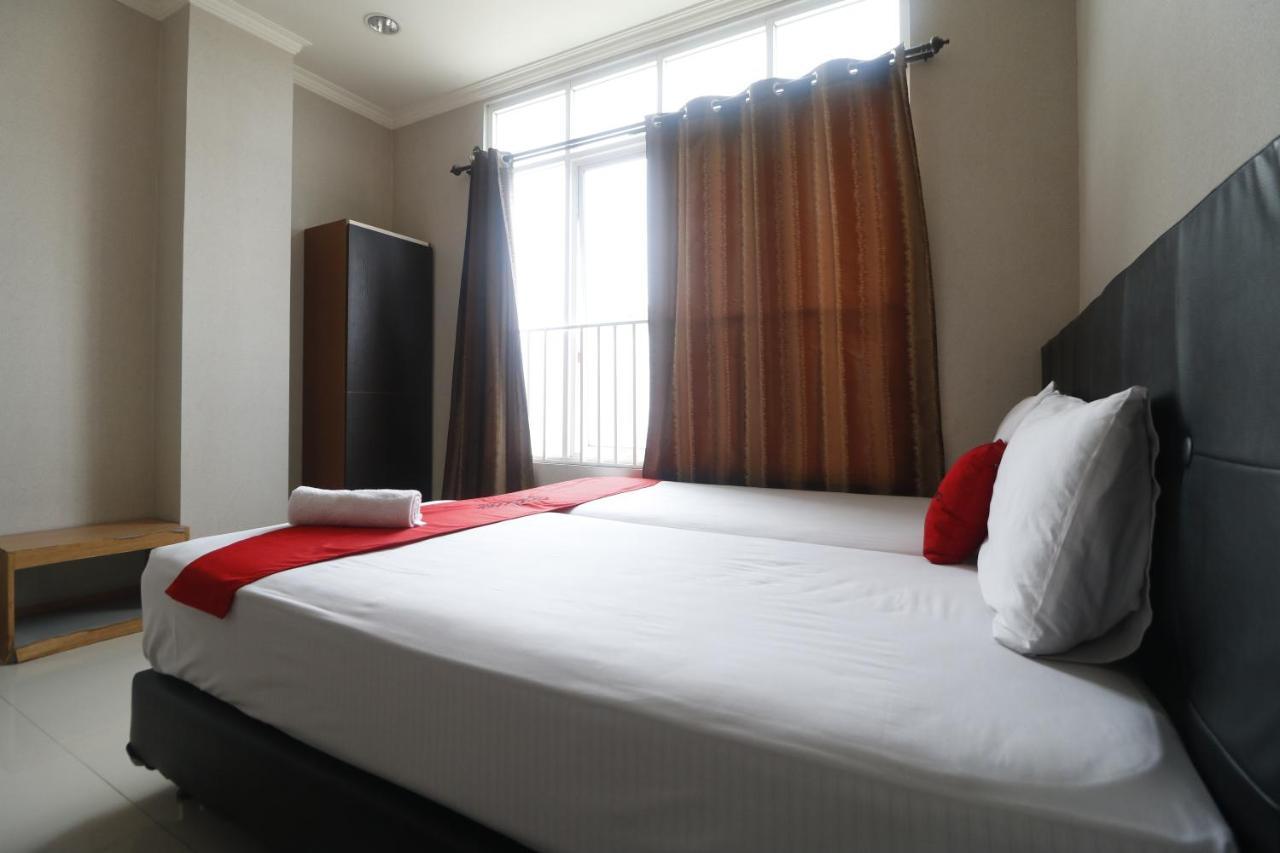 Reddoorz @ Ranotana Manado Hotel Buitenkant foto